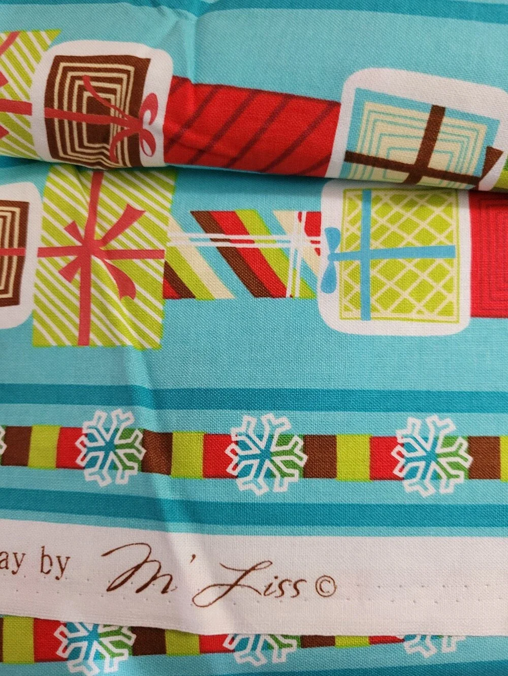Merry Holiday M'Liss Retro Inspired Gift Theme Sewing Fabric 2+ Yds (1496)
